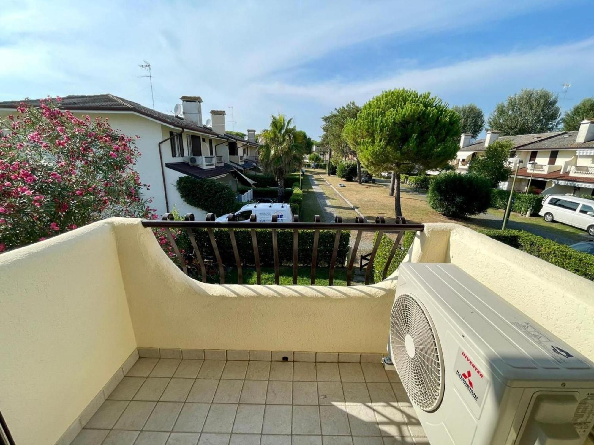 Spacious House For 6 With Pool And Garden Porto Santa Margherita di Caorle Exterior foto